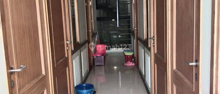 Kost 4 Lantai, 17 Kamar di Bendungan Hilir, Tanah Abang, Jakarta Pusat, Lt 135m, Hrg 15 M Nego  1