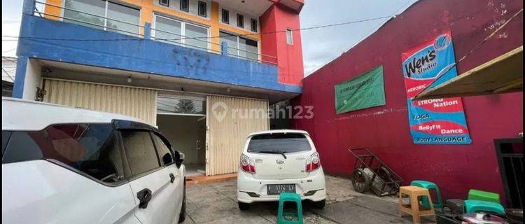 Ruko gandeng jual cepat, bonus  kost-kostan 6 pintu furnished 1