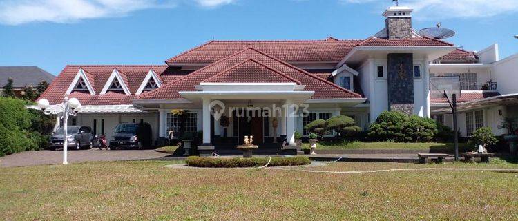 JUAL CEPAT RUMAH MEWAH DI KAWASAN SEJUK PEGUNUNGAN BANDUNG UTARA JARANG ADA  1