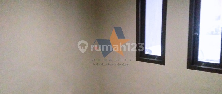 Affordable Ready-to-Occupy House for Sale in Graha Raya Cluster 1