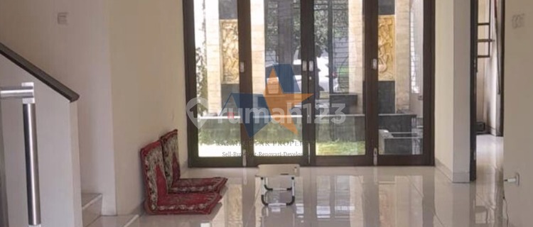Dijual Rumah 2 Lantai Sudah Renovasi di Cluster Graha Raya 1