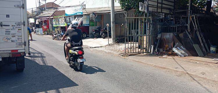 Strategic land near Kuta 1