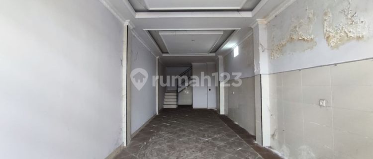 For Sale Shophouse Batubulan Sub-district Sukawati Gianyar Regency 1