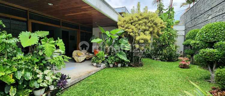 For Sale: Ready-to-Occupy House with Sturdy Structure, Serene and Comfortable 1