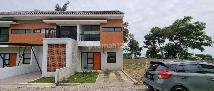 Rumah Murah Strategis Terawat di Setiabudhi, Bandung 1