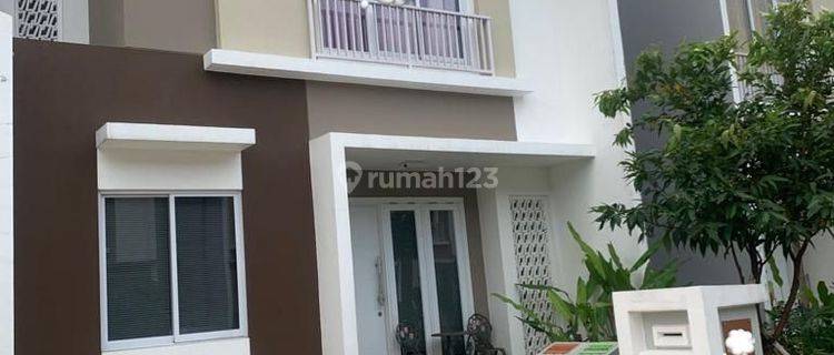 Dijual Rumah Cantik Modern 2 Lantai di Cynthia Summarecon 1