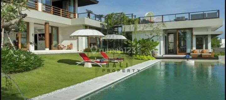 Beautiful Luxury Villa House Ready to Live in in Jimbaran Bali 1