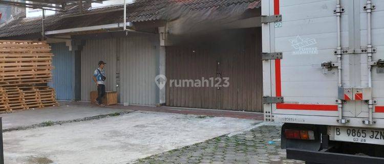 Ruko Bagus Strategis di Taman Rahayu 1 Bandung 1