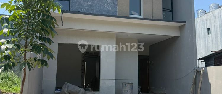 Rumah Baru Modern Minimalis Dalam Cluster di Mekar Wangi 1