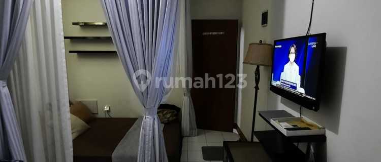 Ready-to-Occupy Studio Apartment at Gateway Cicadas Bandung 1