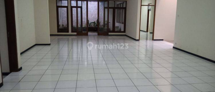 Rumah Terawat Dan Siap Huni Komplek Batununggal Bandung 1