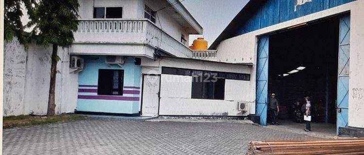 Gudang ex Pabrik Pabrik di Manyar 1