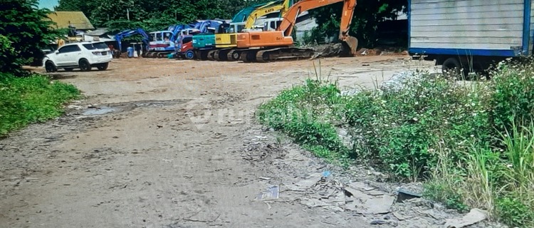 Tanah bekas Gudang dan Pabrik 1
