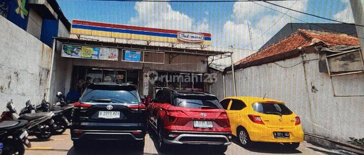 Indomaret di Jln.Raya Ciawi Bogor 1