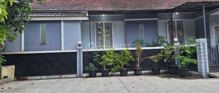 Rumah Bebas Banjir ASRI  Dlm Perum Grand Galaxy  1