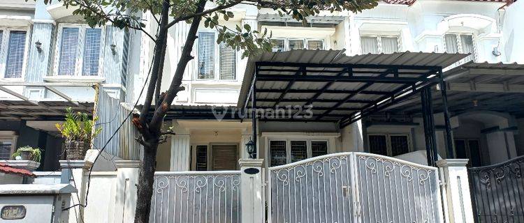 Sewa Rumah Bagus Modern 2lantai di Royal Residence Jakarta Timur 1