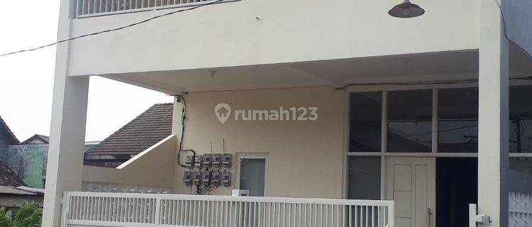 Rumah Kost 3 Lantai Pasti Cuan 1