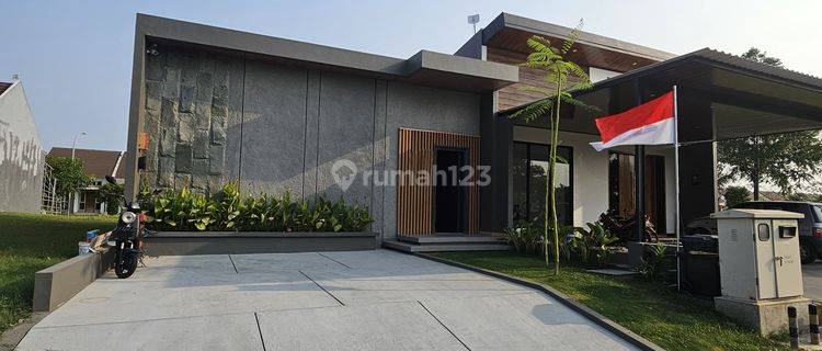 Rumah Cantik Ala Resort, Siap Huni di Suvarna Sutera 1