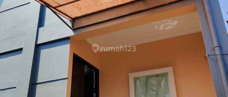 Rumah 2 Lantai Unfurnished Denpasar Barat  1