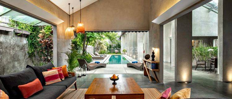 Villa For Daily rental In Seminyak Area  1