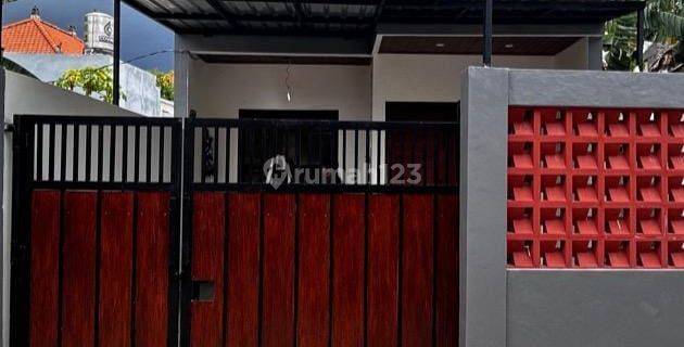 Rumah Bary Unfurnished Area Batu Bulan Gianyar Minimal 2 Tahun Sewa  1