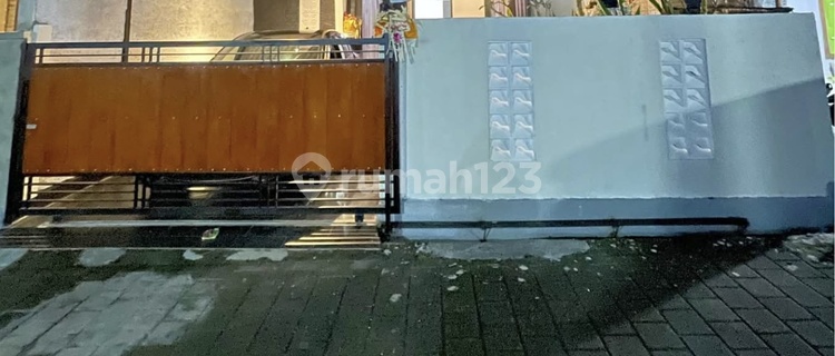 Di Kontrakan Rumah di Perumahan Elite The Royal Griya Loka Tabanan 1