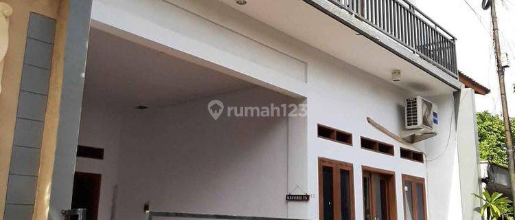 Rumah 2 Lantai Area Tuban Kuta Lokasi Strategis 1