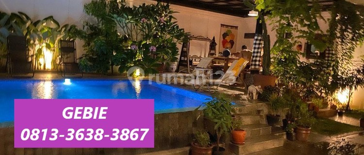 Dijual Rumah Mewah Plus Swimming Pool di Jakarta Selatan VA-17469 1