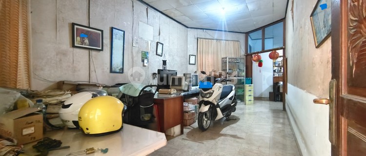 Billymoon Pondok Kelapa Rumah Tua Hitung Tanah Jalan Utama Dekat Gate Jl Raya Resto Pagi Sore Cocok Buat Kantor Cafe Kost Rumah Mewah 1
