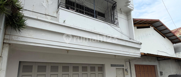 Wotgandul Dalam House 1