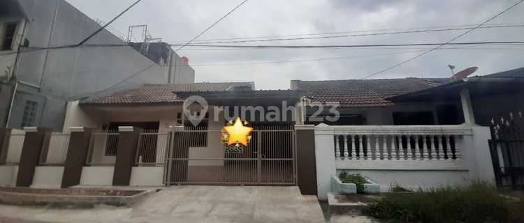 Disewakan Rumah di Tytian Indah 1