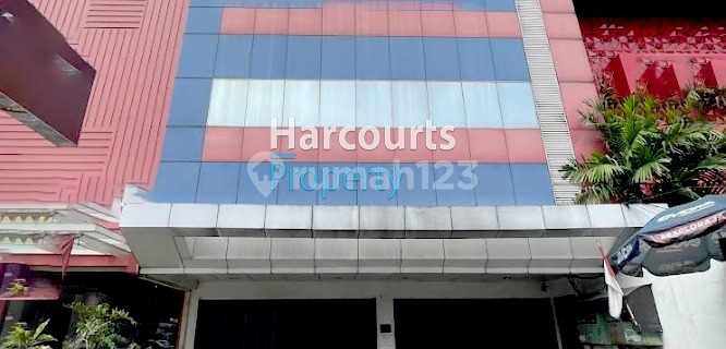 Strategic Row House for Sale in Kebayoran Baru Area, Close to Blok M, Bro! Sure You Don't Want to Own a Business Spot Near Blok M, Bro!! 1