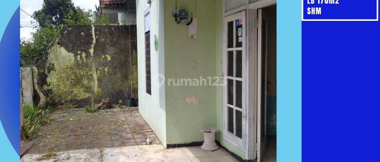 Rumah Huni Sejuk View Paralayang Asri Di Flamboyant Kota Batu 1