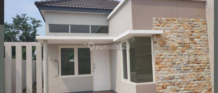 Rumah Tinggal Keren Baru Minimalis Dekat Bandara Juanda Sidoarjo  1