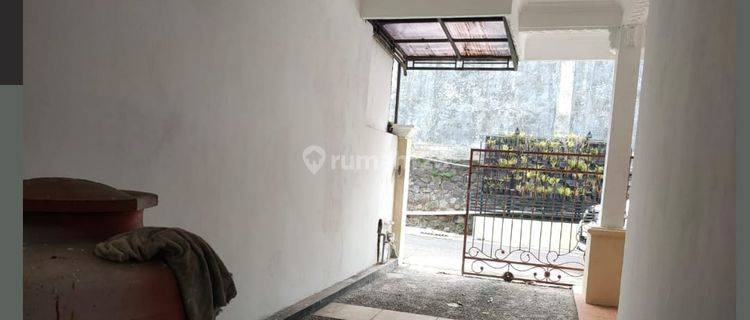 Sewa Murah Rumah Poros Jalan Strategis Jatimpark 3 Kota Batu 1