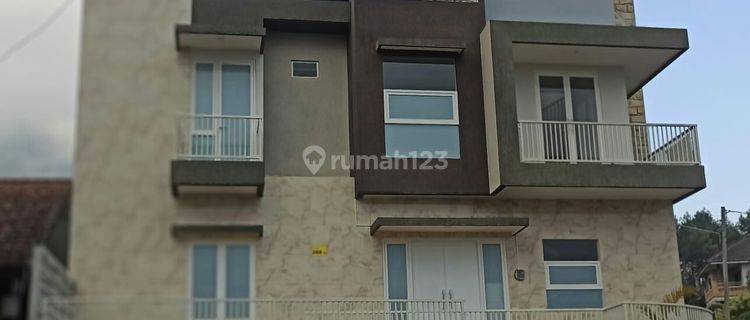 RUMAH VILA DAN FURNISHED HARGA ISTIMEWA DI KOTA BATU. 1