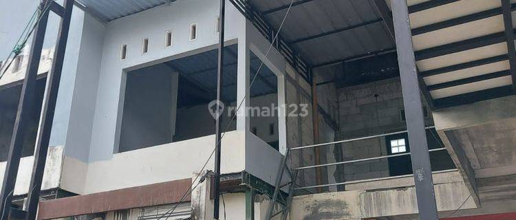 Rumah Bagus Luas Besar Semi Kos Area Kampus Strategis Di Ponorogo 1