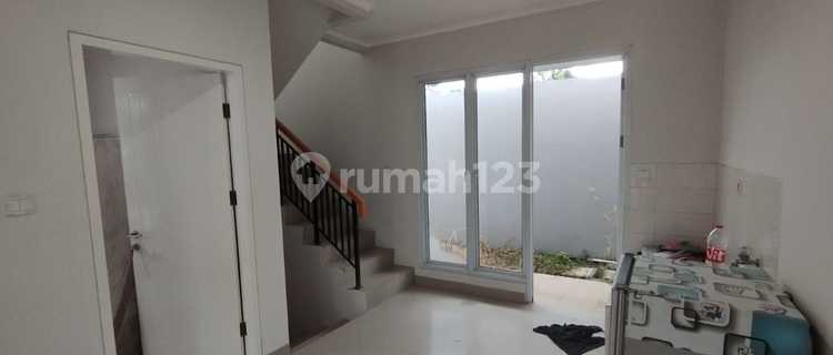 For Sale: Gading Serpong Paramount House 1