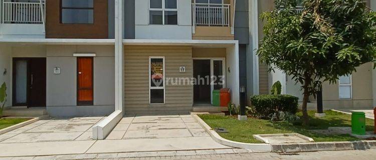 Rumah di Summarecon Kerawang Cluster Elora 1