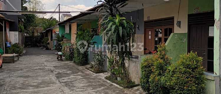 29-Door Rental. In Cilangkap, East Jakarta 1