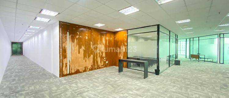 Disewa Kantor Office Space Lippo St Moritz di Puri Indah Jakarta Barat 1