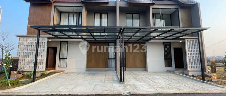 Viola Residence, the Chosen Attic House in Summarecon Crown Gading 1
