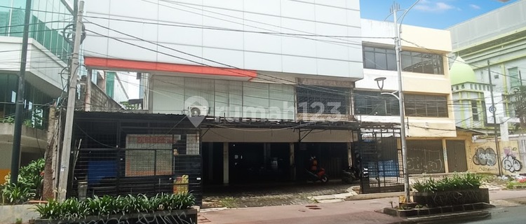 Shop House on Kalimalang Street, Kayuringin Jaya, South Bekasi 1