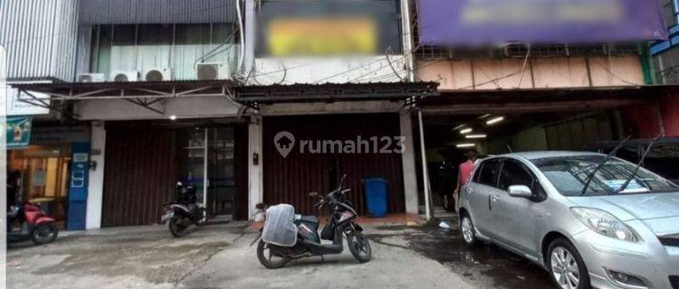 Ruko 3 Lantai di Raya Kalimalang 1