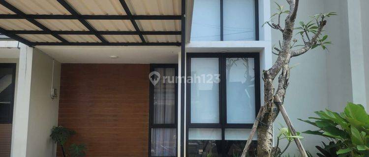 Rumah Modern Full Furnish Kemang Eminence Akses Tol BORR 1