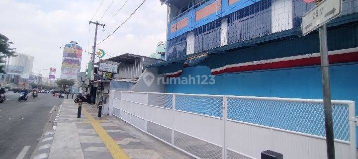 Ruko 3 Lantai Siap Huni Lebar Depan 12,5m Di Margonda Dekat ITC 1