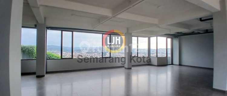 Building Suitable for Restaurant on Papandayan Street 1