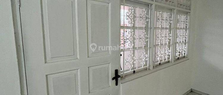 Rumah Kramat Baru,lebar 18,5 Br,siap Hunl ,Senen, Jakarta Pusat 1