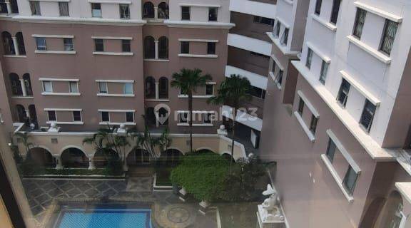 Jual cepat Apart  Medit 2 BR, lantai rendah, siap huni, hadap pool, Kelapa Gading 1