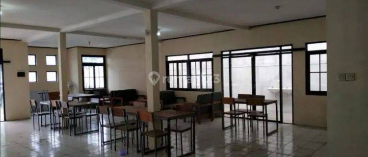 Disewa Ruang Usaha Cck Kantor,cafe,gudang Parkiran Luas 1